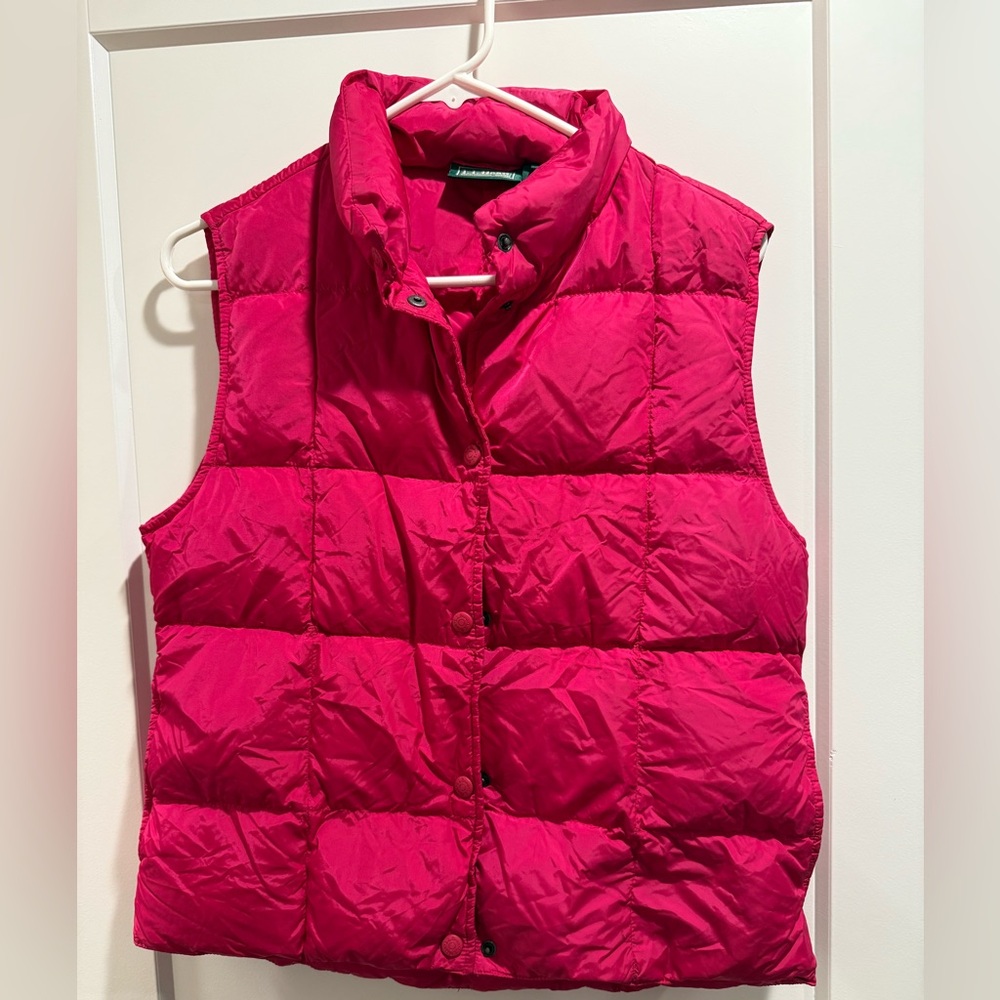 L.L Bean Women’s Pink Puffer Goose Down Vest Size Small‎ Reg